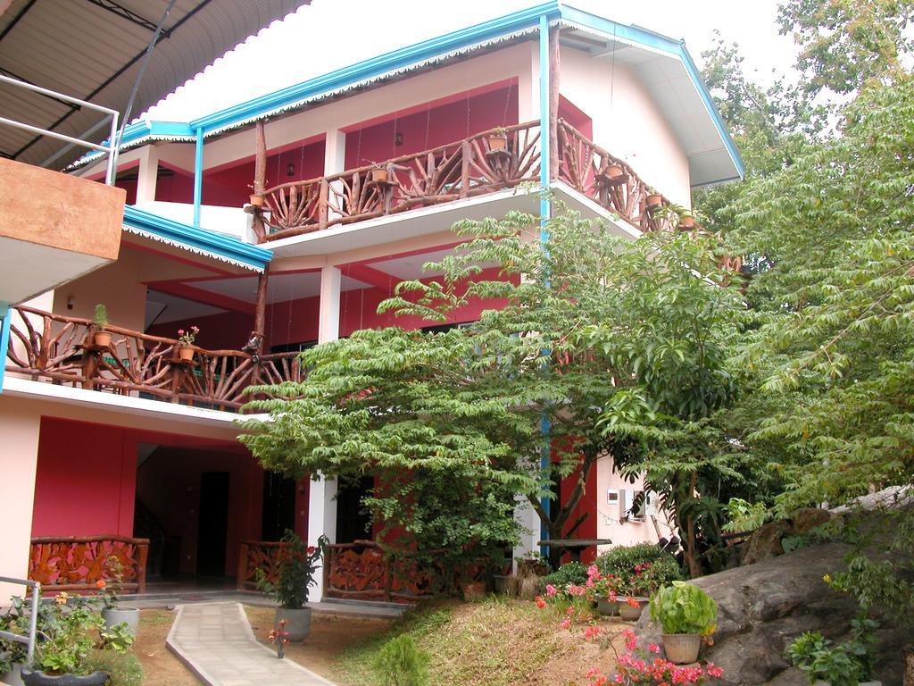 Sigiri Lion Lodge Sigiriya Exteriér fotografie